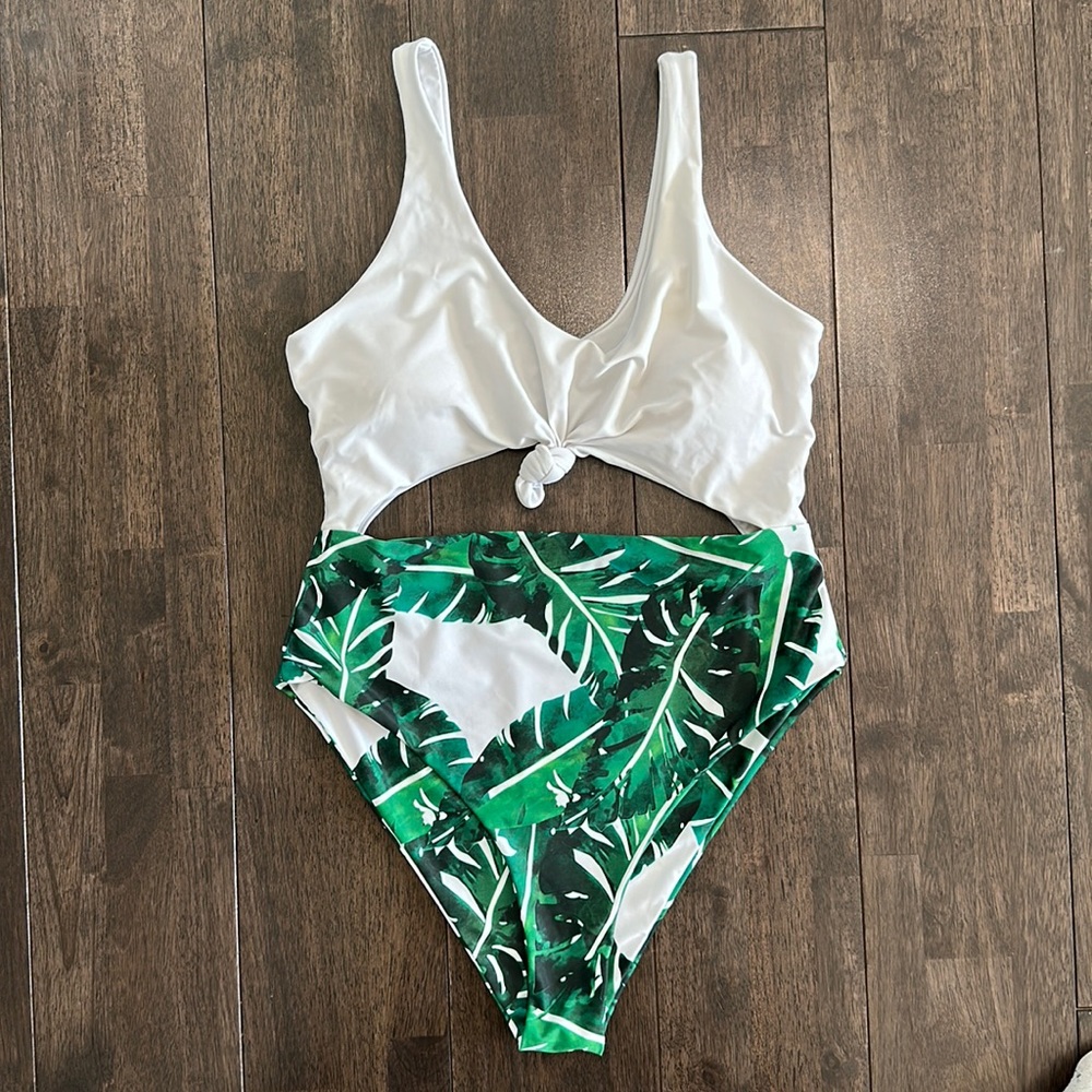Tropical cut out swim suit